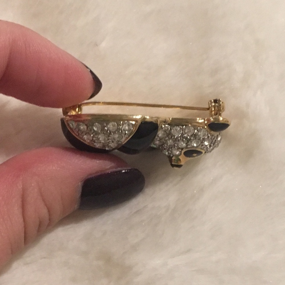 Crystal Panda Pin - Picture 3 of 4